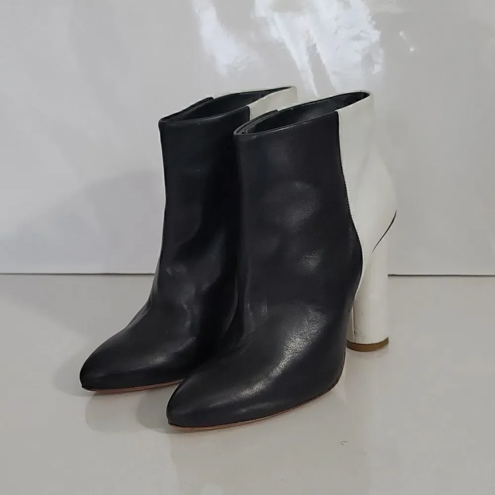 Maiyet Color Block Circular Heel Bootie - Picture 2 of 13